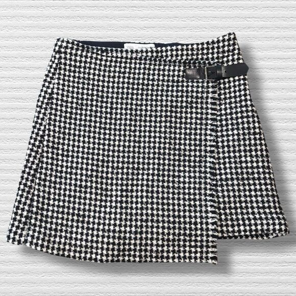 Zara Houndstooth Woven Girls Asymmetrical Skirt Size 13-14 - Picture 1 of 8